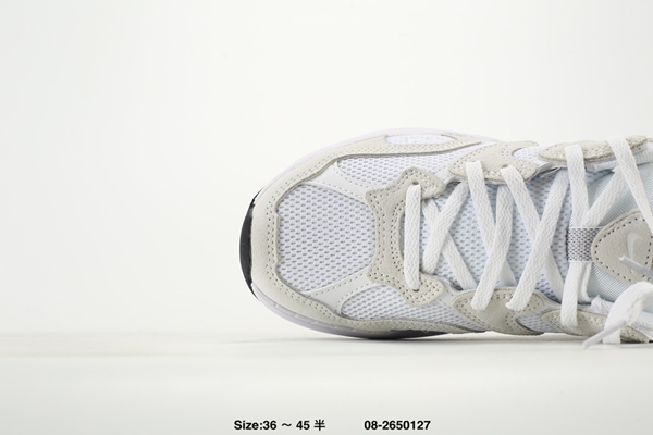 ナイキ靴細部ディテール